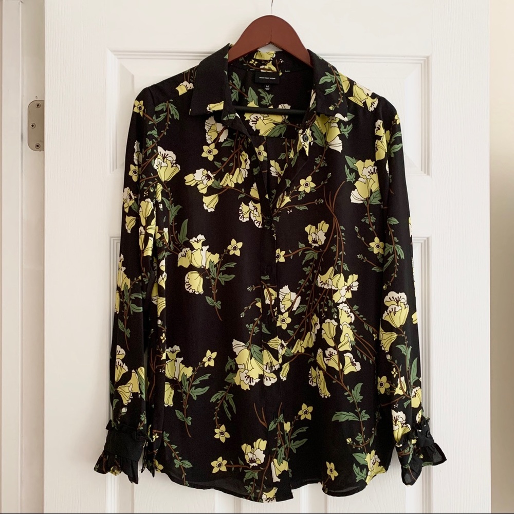 Who What Wear black and yellow floral shirt